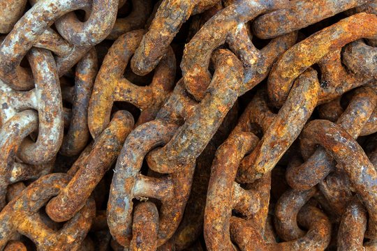 Rusty iron chain, anchor chain, close-up, port of Husavik, Northern Iceland, Iceland, Europe
