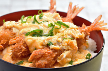 エビフライ丼