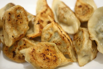 焼き餃子、中華料理、おいしい