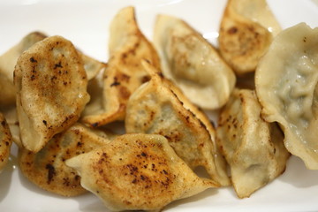 焼き餃子、中華料理、おいしい