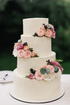  the wedding cake