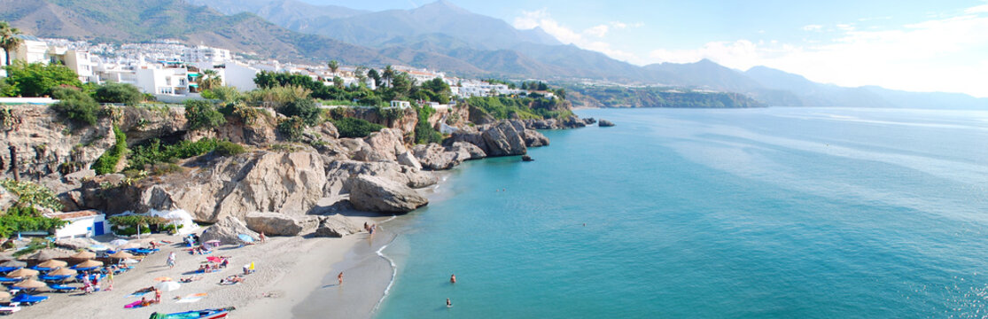 PANORÁMICA DE LA CIUDAD DE NERJA