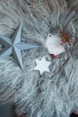 Skandinavisch schlichte Weihnachtsdekoration