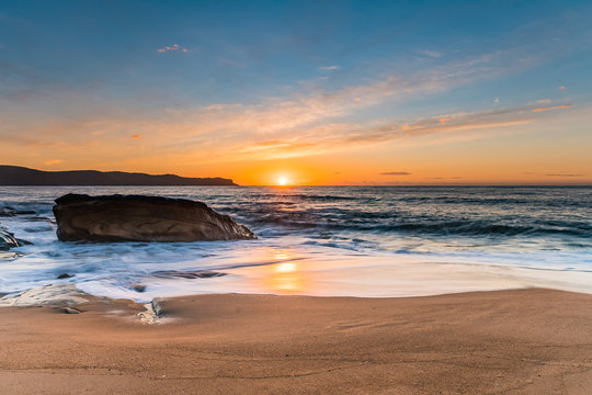 Sunrise at Pearl Beach