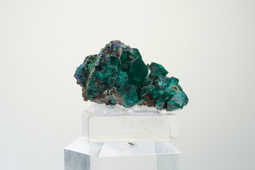 Dioptas, Dunkelgrün, Kristall, Gruppe, Madagaskar, Edelstein