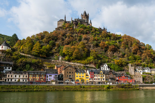 Germany, Rhineland-Palatinate, Cochem, Moselle river, Cochem castle