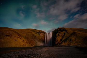 Skogafoss auroras