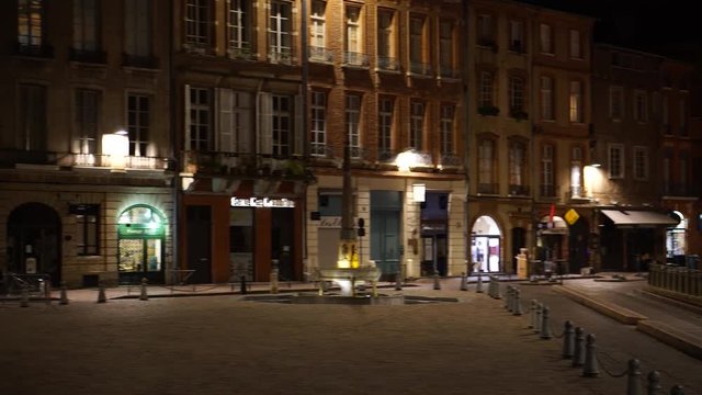 Evening walk around the city. Toulouse. France. 2.11.18.