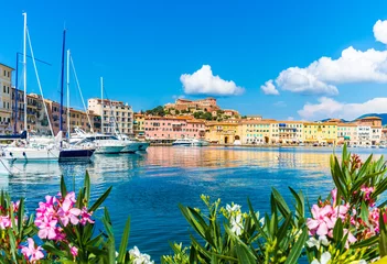 Fotobehang Oude stad en haven Portoferraio, eiland Elba, Italy © Serenity-H