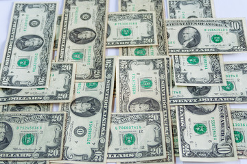 Dollari disposti in modo ortogonale