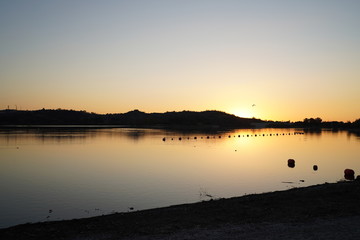 Obraz premium sunset at the lake