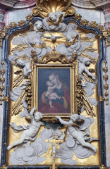 Virgin Mary with baby Jesus, Virgin Mary altar in the Basilica of St. Martin and Oswald in Weingarten, Germany