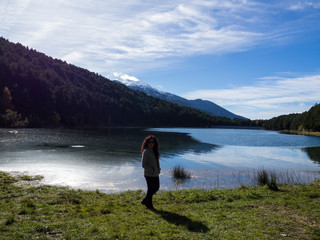 Paisaje en Engolasterses un lago en la parroquia de Encamp en el principado de Andorra, turismo en 2018