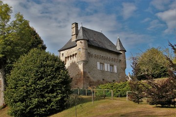 Fototapeta na wymiar Château d'Ambrugeat(Corrèze)