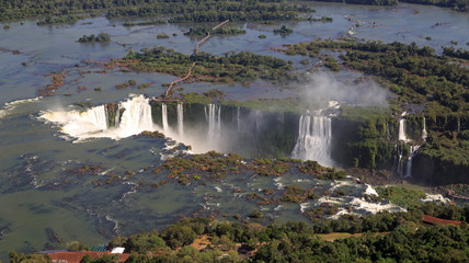 Iguazú-Wasserfälle