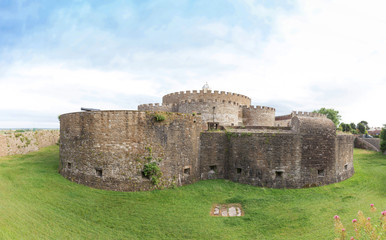 Fototapeta na wymiar Ancient Deal castle on a seacost in Kent England UK