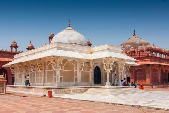 Jama Masjid mosque, Tomb of Sheikh Salim Chishti, Fatehpur Sikri, India.