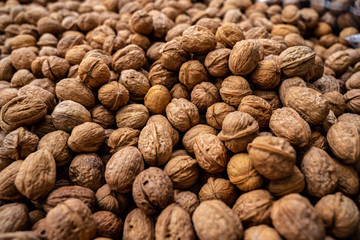 walnuts as natural fat