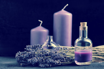 Obraz na płótnie Canvas lavender, lavender oil and lilac candles