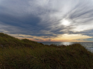 Lichtstimmung am Abend am Darßer Weststrand, Nationalpark Vorpommersche Boddenlandschaft, Mecklenburg Vorpommern, Deutschland