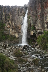 Wundersch&ouml;ner Wasserfall in Neuseeland