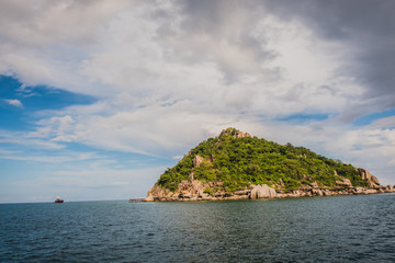 Fototapeta premium Sea landscape with island and the cloudy sky at koh Tao in Suratthani province Thailand