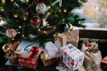 Decorated Christmas tree and gifts