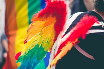 Obraz premium Regenbogen Engelsflügel - christopher street day