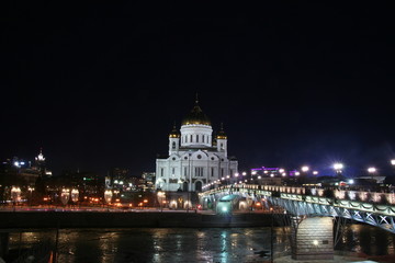 Fototapeta na wymiar Cathedral of Christ the Saviour at night