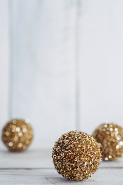 Sparkly Christmas ornaments
