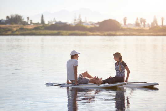 couple SUP lifestyle