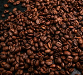 Fototapeta premium coffee beans on burlap background