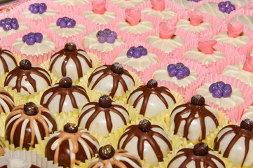 white chocolate cookies