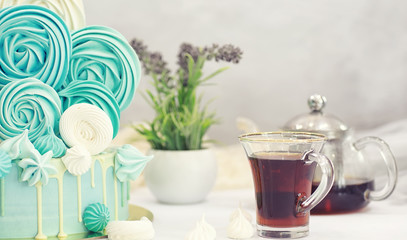 Confectionery flavored cakes for a holiday