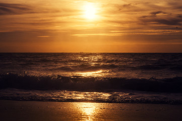 Obraz premium Sonnenuntergang am Meer Nordsee Zealand