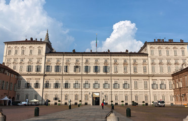 Fototapeta na wymiar Royal Palace in Turin
