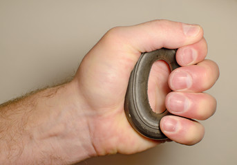 Power expander in hand.