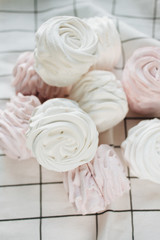 Obraz na płótnie Canvas Delicious sweet white and pink marshmallows