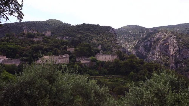 Abandoned village Opped le Vieux