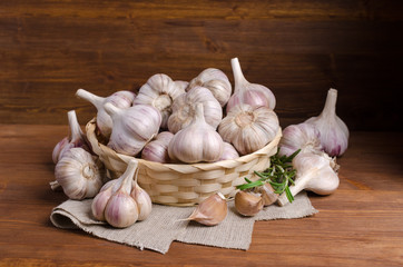 Raw fresh garlic