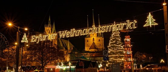 Weihnachtsmarkt in Erfurt auf dem Domplatz