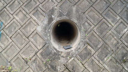 管