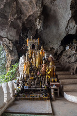 Obraz premium Laos - Luang Prabang - Pak Ou Höhlen