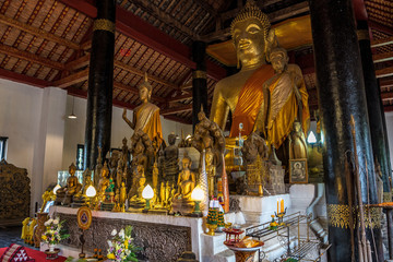 Laos - Luang Prabang - Wat Visounnarath