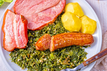 a delicious genuine oldenburger kale with peeked pinkel sausage