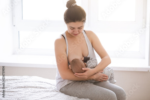 Females showing ass and pussy Older moms with big tits
