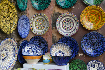Schalen aus Keramik, Souvenirs, Essaouira, Marokko, Afrika