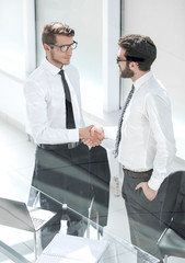 Obraz premium close up.handshake business people in the office