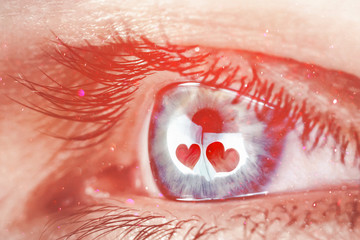the reflection of the hearts in the eyes
