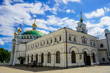 Fototapeta na wymiar Kiev Great Lavra Refectory Church
